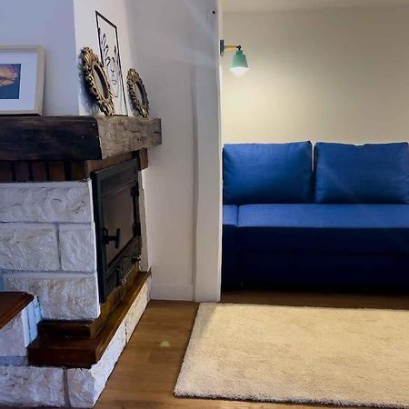 Maison Semi-Troglodyte Avec 4 Velos โรเชอร์กอร์บง ภายนอก รูปภาพ