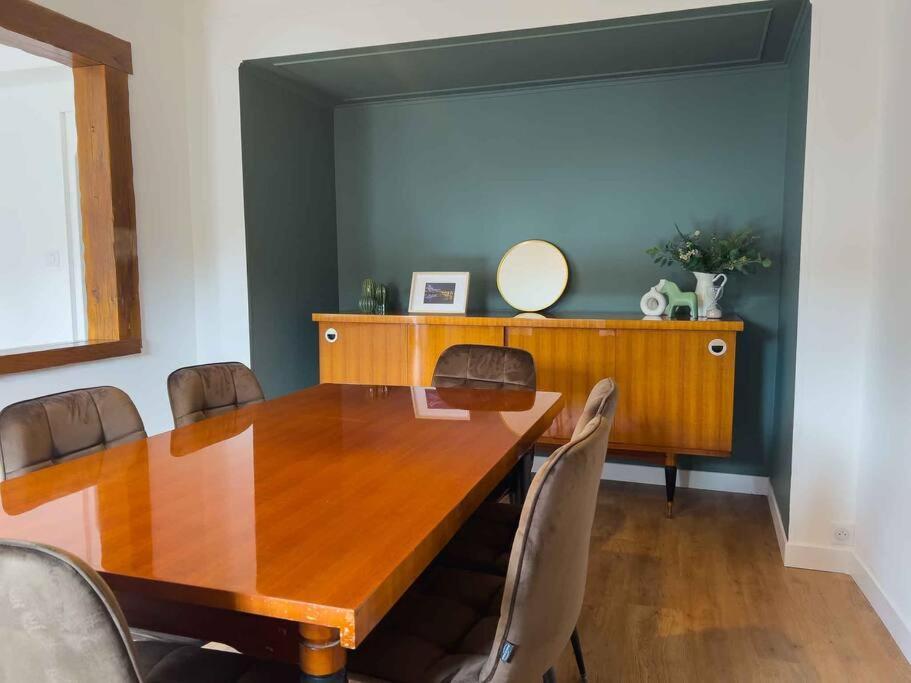 Maison Semi-Troglodyte Avec 4 Velos โรเชอร์กอร์บง ภายนอก รูปภาพ